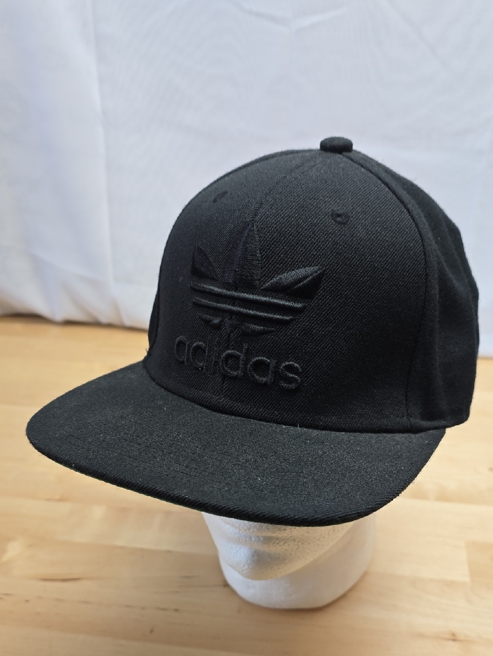 adidas Black Originals Trefoil Embroidered Snapback Baseball Cap Hat OSFA